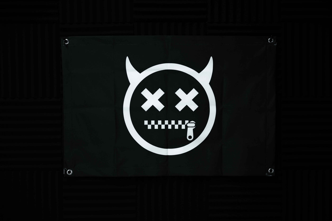 FLAGS | STREET SILENCE®